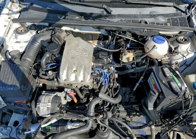 3VWDA81H7VM021012: 94653835