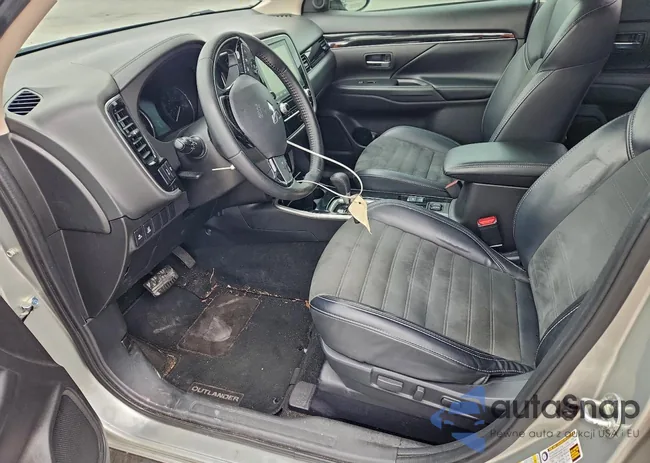 JA4AD3A34LZ005277: 94469785