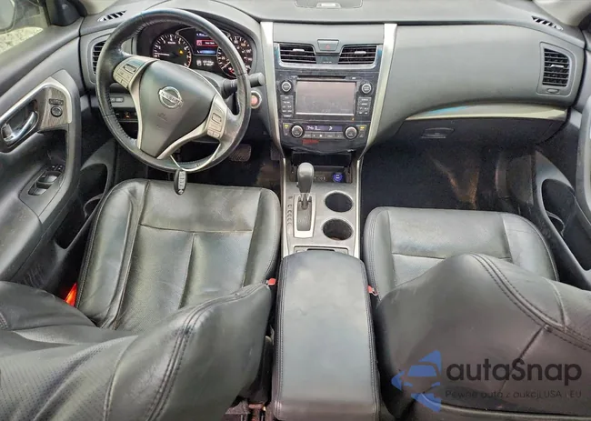 1N4AL3AP2EC325088: 94373155