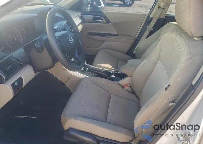 1HGCR2F32FA030444: 97769475