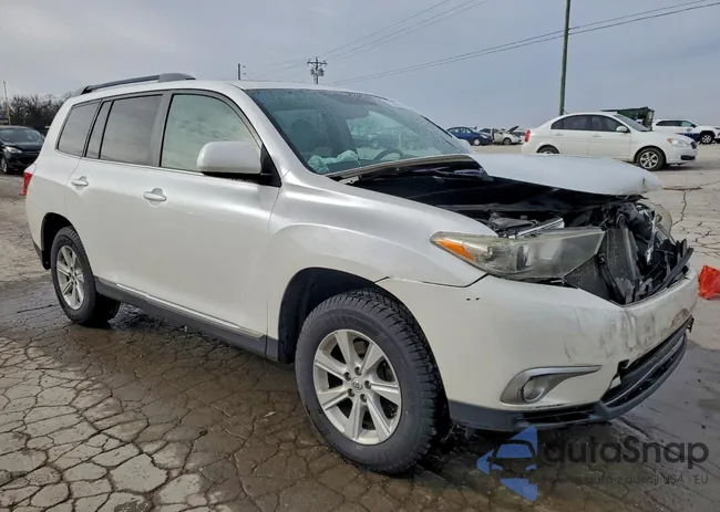 5TDBK3EH5CS155504: 95840885