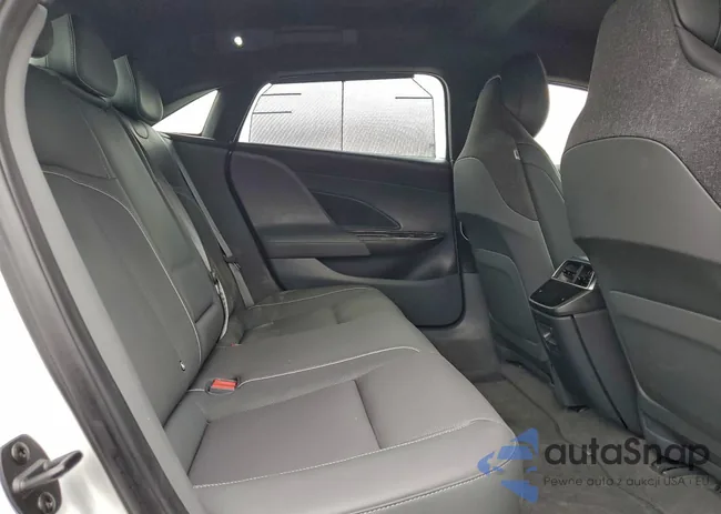 50EA1TEA9PA005735: 97877595