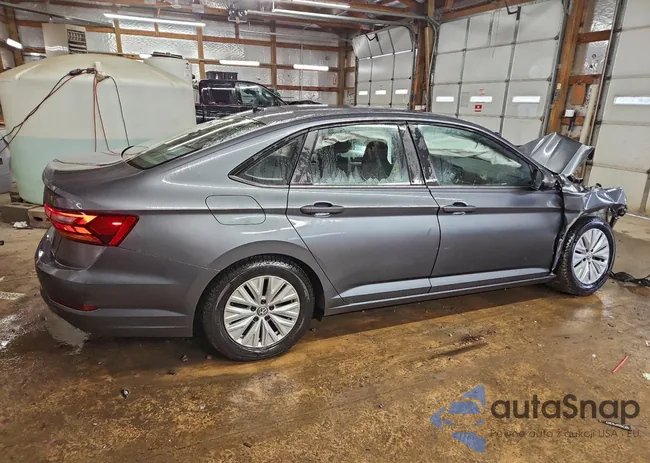 3VWN57BU1KM045297: 97553385