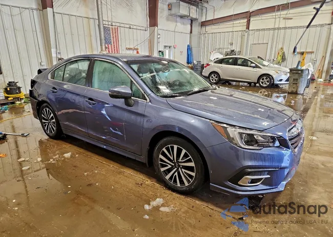 4S3BNAF65J3021518: 95651275