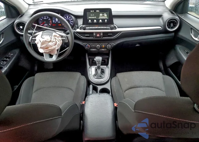 3KPF24AD4ME377425: 97544415