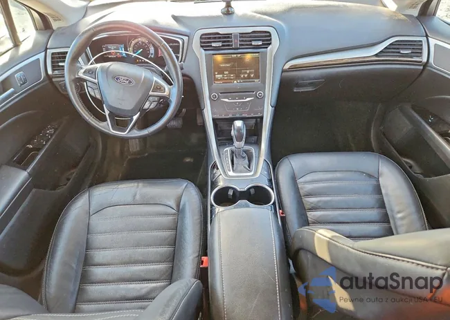 3FA6P0LU0FR286306: 98611235