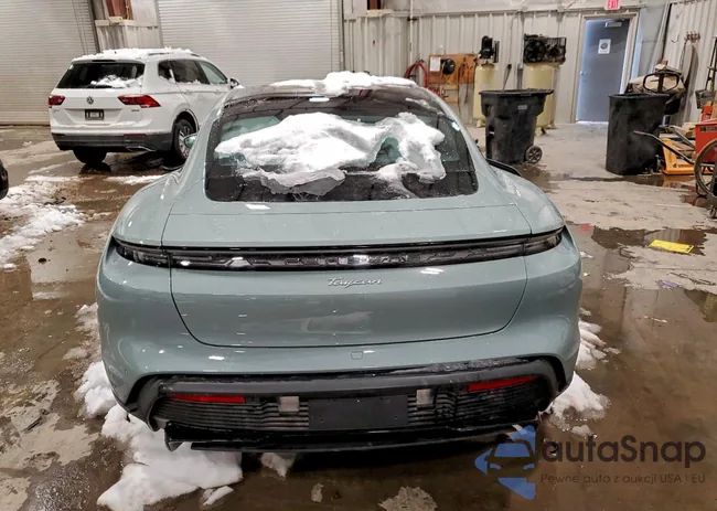 WP0AA2Y11SSA08693: 93669515