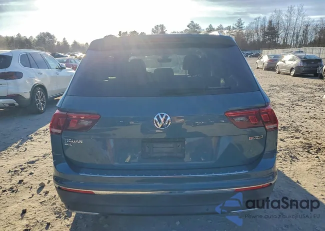 3VV4B7AX6KM103814: 95678895