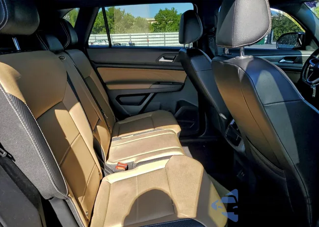 1V2JE2CA7NC201999: 98772645