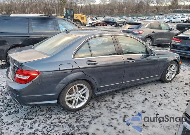 WDDGF8AB8DR261394: 97728145