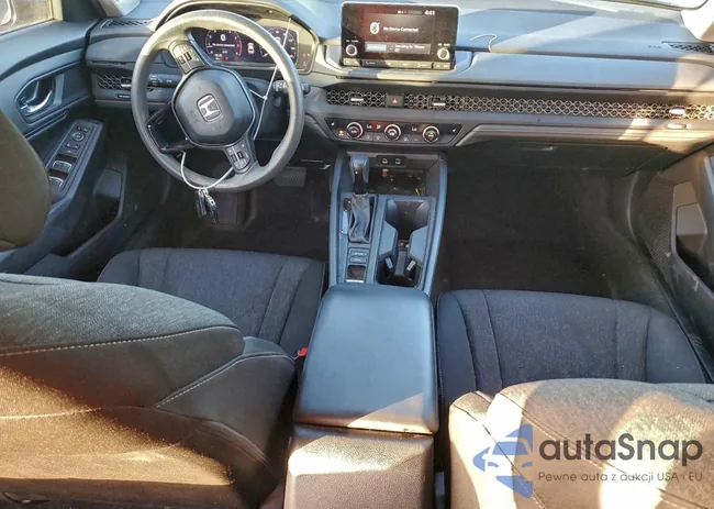 1HGCY1F33RA004100: 97826005