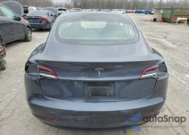 5YJ3E1EA3PF664682: 97587135