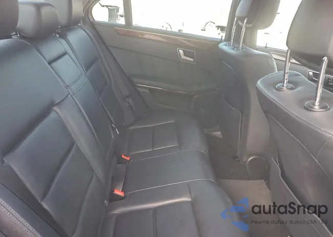 WDDHF5KB8CA570474: 97442575