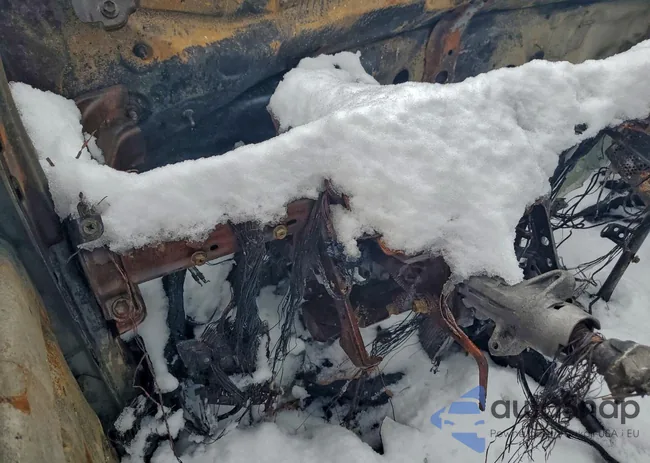 JTMRFREV9HJ710020: 94306015