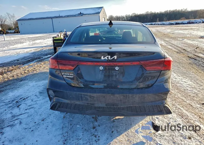 3KPF24ADXRE754735: 96894485