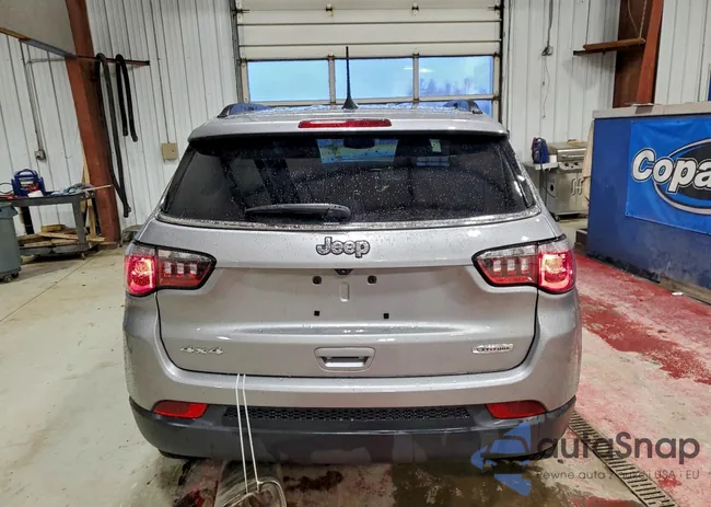 3C4NJDBB4NT221961: 97507425