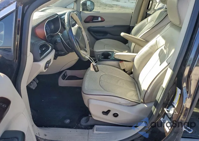 2C4RC1GG5HR636020: 97123735