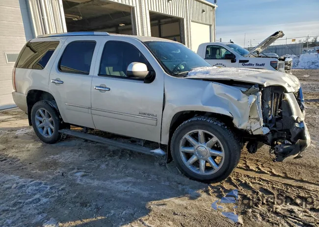 1GKS2EEF8DR277563: 94676355