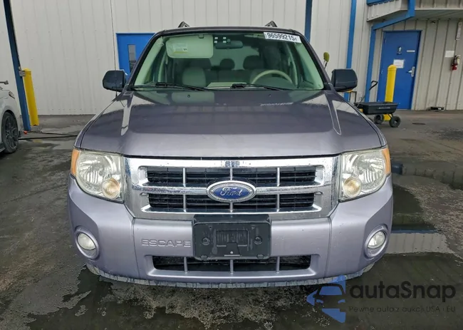 1FMCU49H78KE64724: 96599215