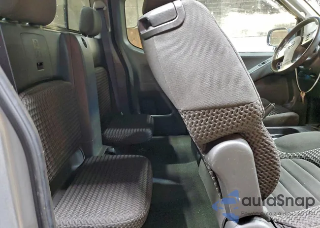 1N6AD0CW0AC410335: 94646875