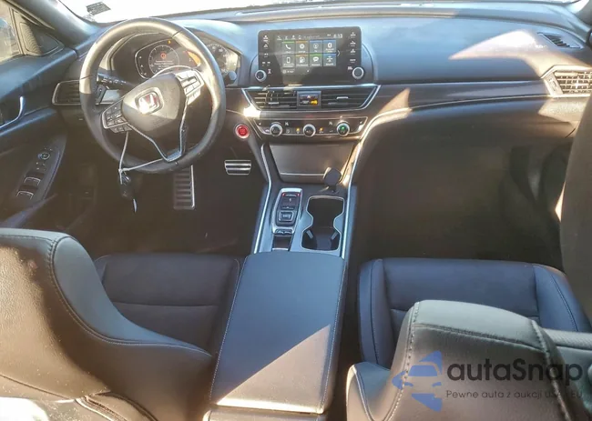 1HGCV2F35NA018511: 94907365