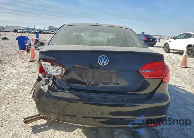 3VW1K7AJ1DM285743: 99015525