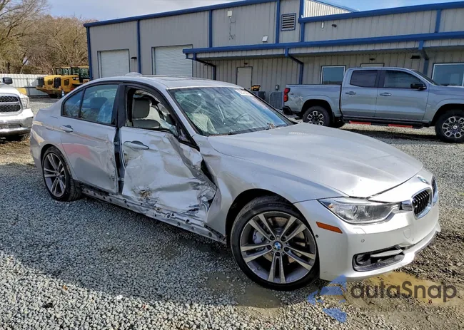 WBA3A9G52DNP37464: 92575275