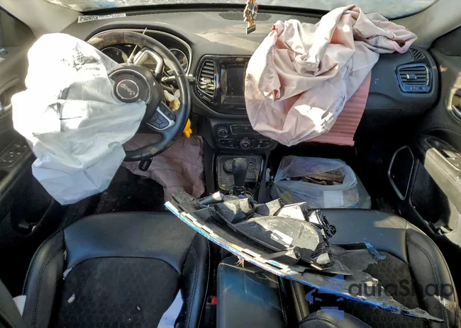 3C4NJDBB3MT551539: 94415575