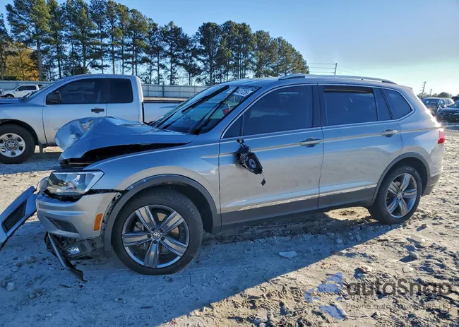 3VV3B7AX2LM176689: 97442725