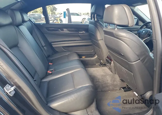 WBAYE8C58FD782282: 93759985