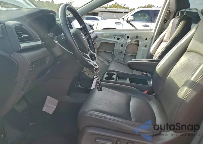 5FNRL6H71JB018223: 94930915