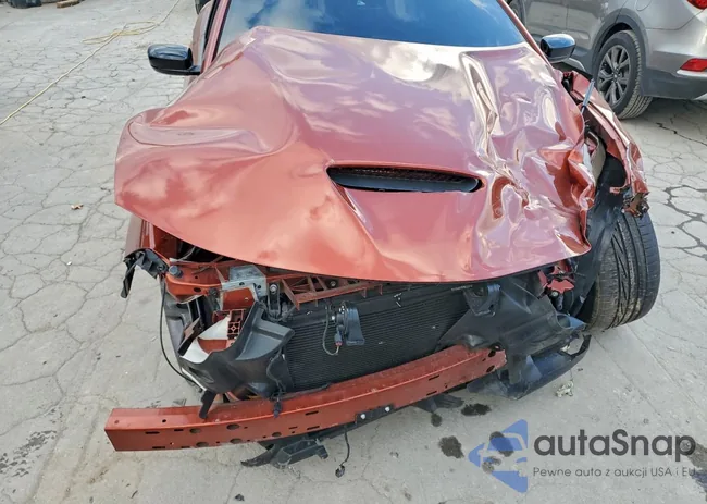 2C3CDXGJ7PH565705: 95251255