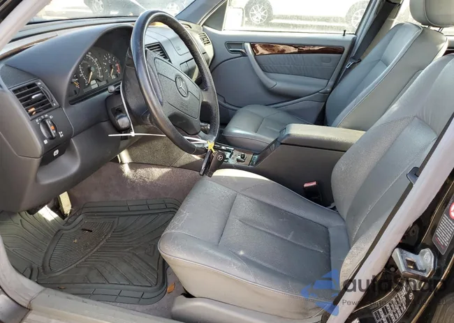 WDBHA24G5YA805662: 46092875