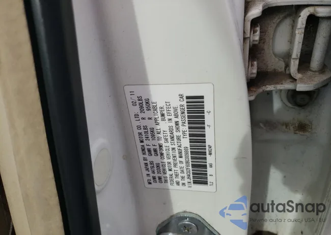 JH4CU2F60BC009869: 77670394