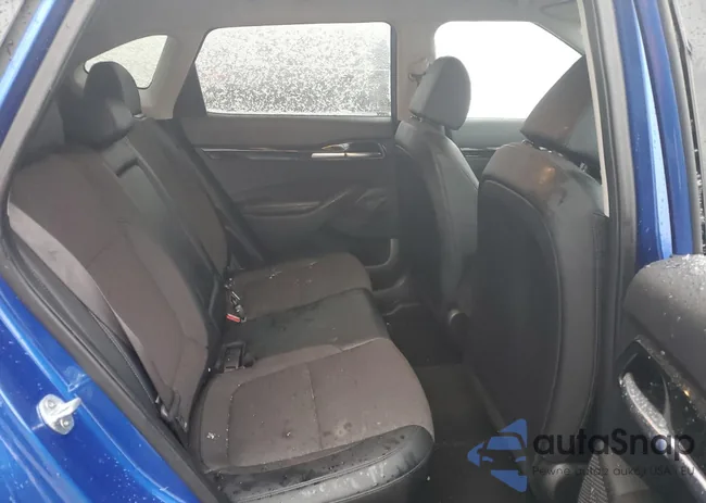 KNDEUCAA3M7155268: 82496363