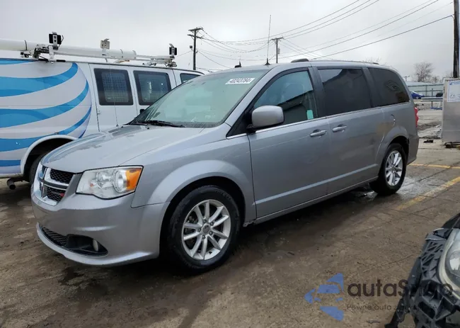 2C4RDGCG5JR216205: 40243784