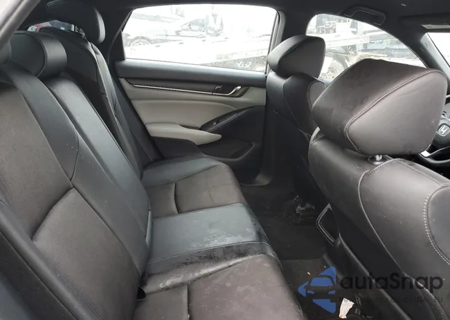 1HGCV1F32KA020948: 40067424