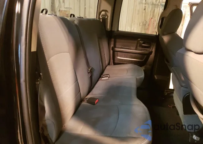 1C6RR6FT9DS664252: 38882684