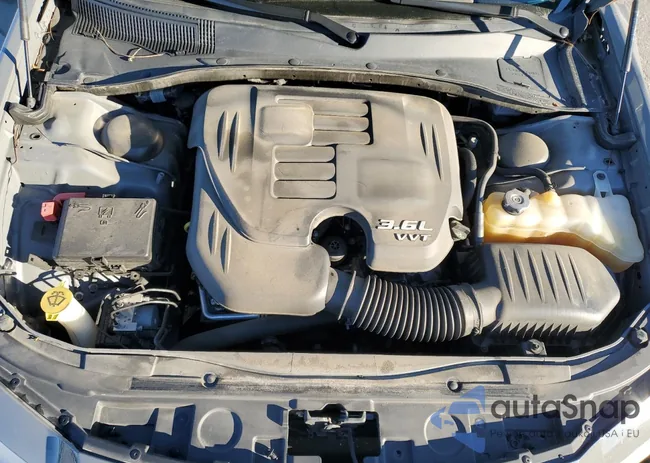 2C3CCAAG0KH663089: 82476693