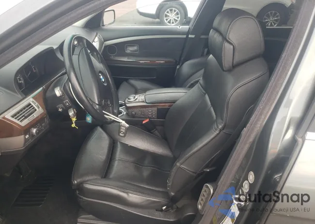 WBAHN83568DT80246: 37644804