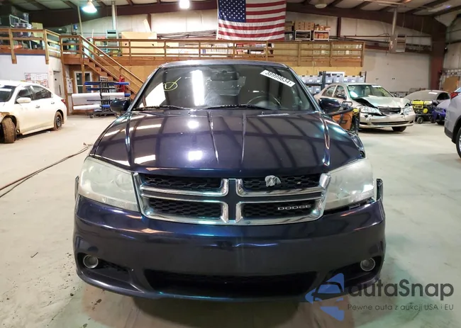 1C3CDZEG9CN165570: 38999834