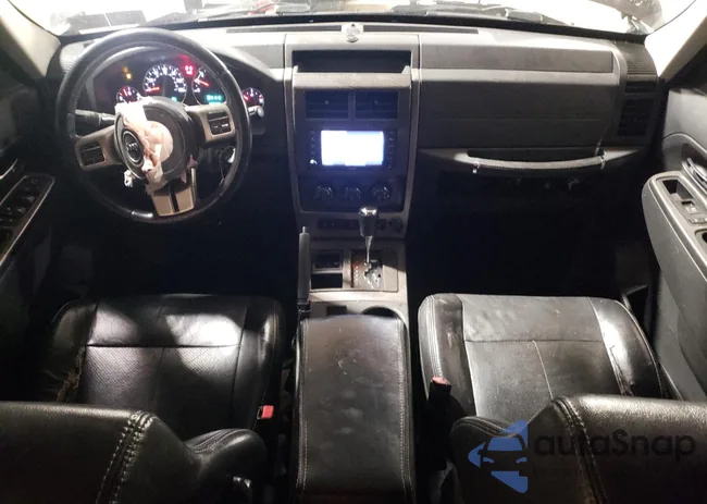 1C4PJLFKXCW151791: 82819933