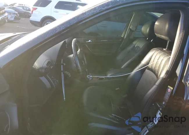 WDBRF92H06F762701: 82940343