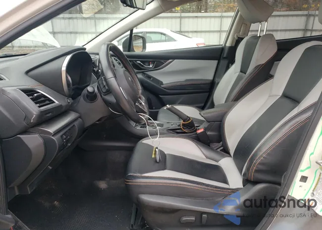 JF2GTAMC3K8263427: 39577834