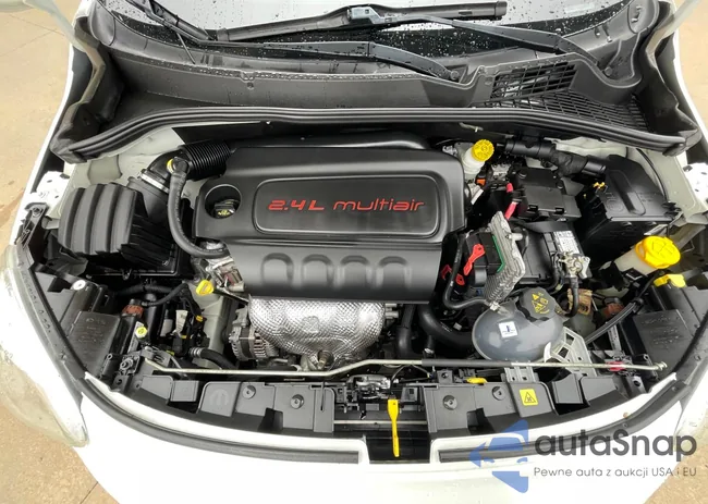 ZFBCFXBT6GP372782: 40691194