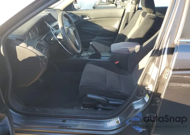 1HGCP26369A015553: 82499493