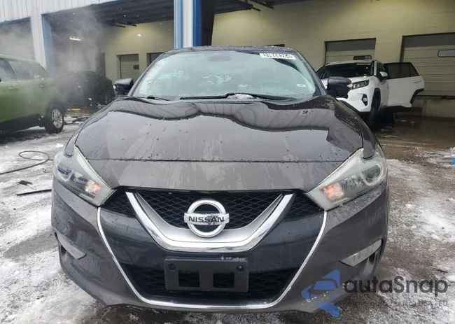 1N4AA6AP9GC381877: 37868264