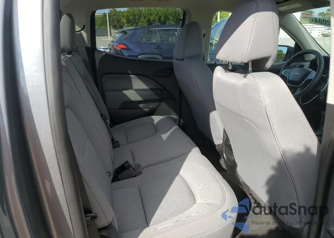 1GCGTBEN1M1116667: 40752004