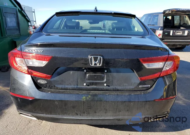 1HGCV1F92JA028695: 37715484