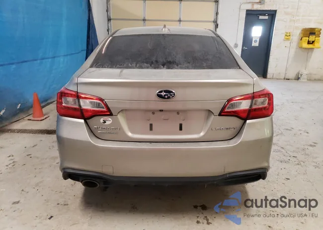 4S3BNAF63J3027835: 37357304